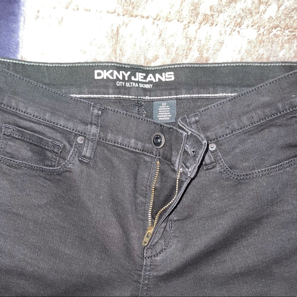 DKNY Jeans